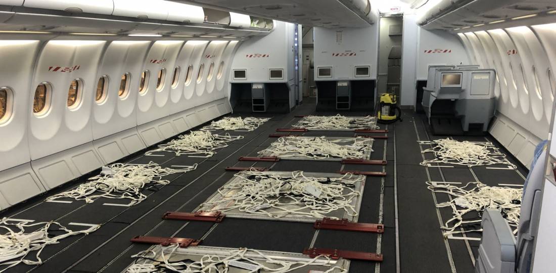 Lufthansa Technik and Airbus Offer “Temporary Cargo Cabin”