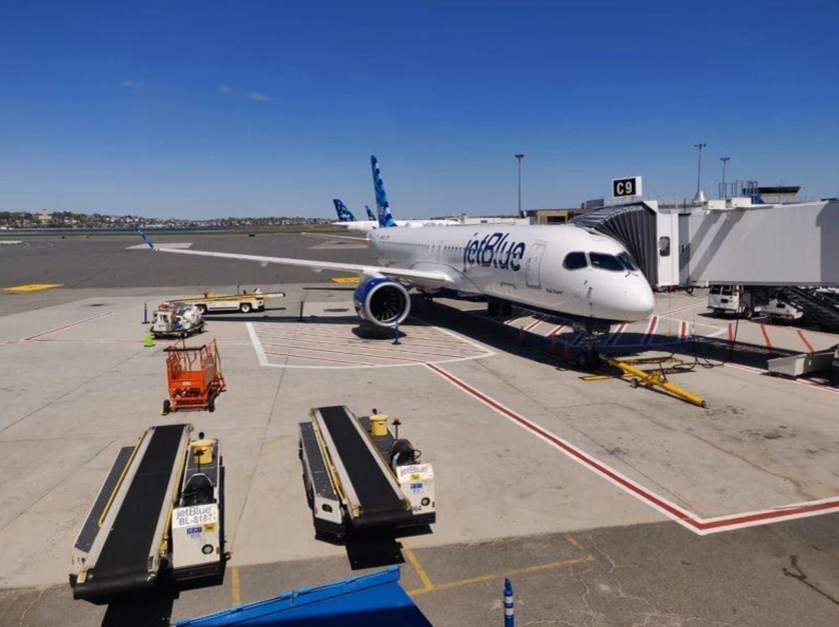 JetBlue’s First Airbus A220 Aircraft Enters Service