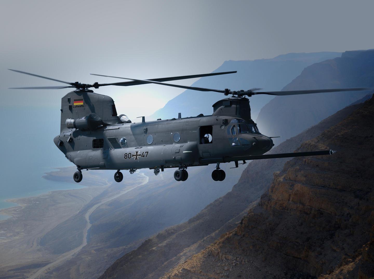 Airbus Helicopters and Boeing Ink H-47 Chinook MoU for Germany