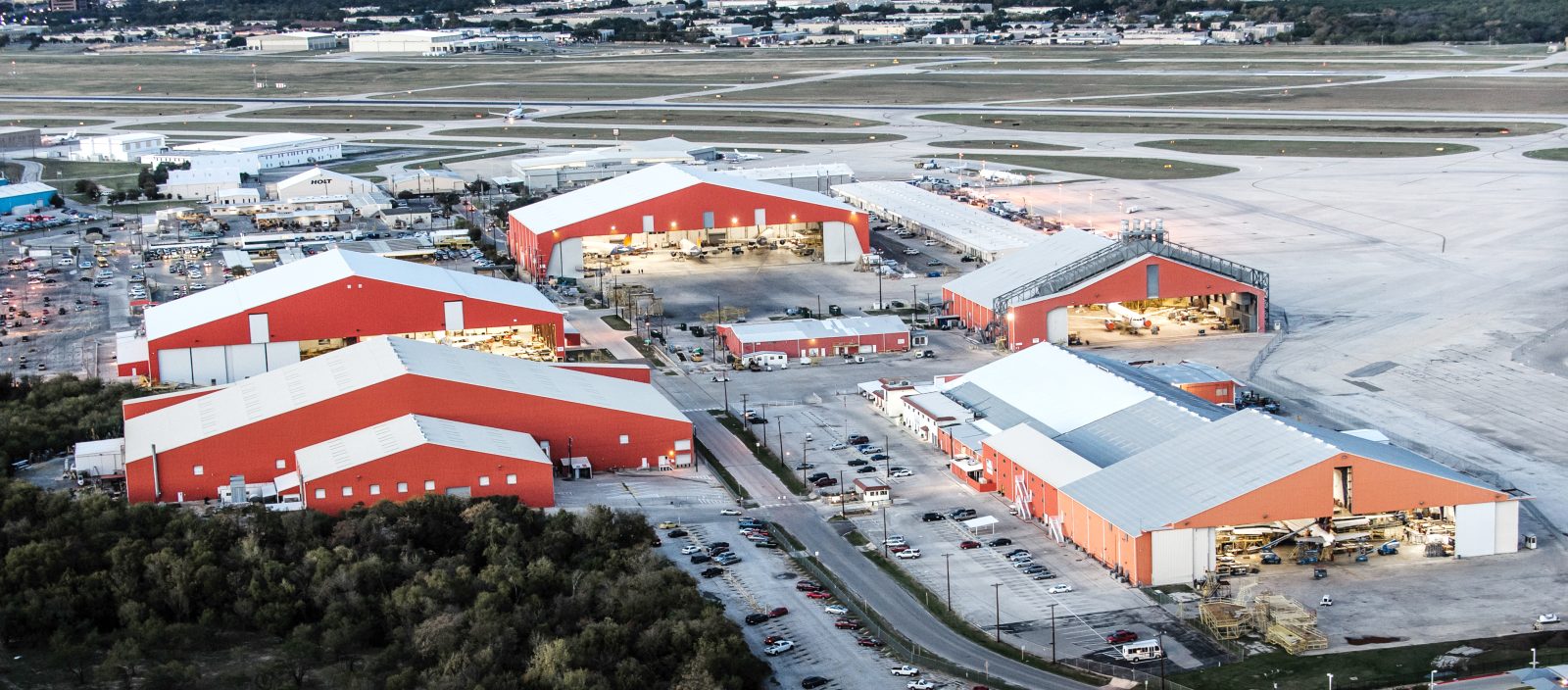 ST Engineering: 20 Years of Aircraft Maintenance Excellence in San Antonio