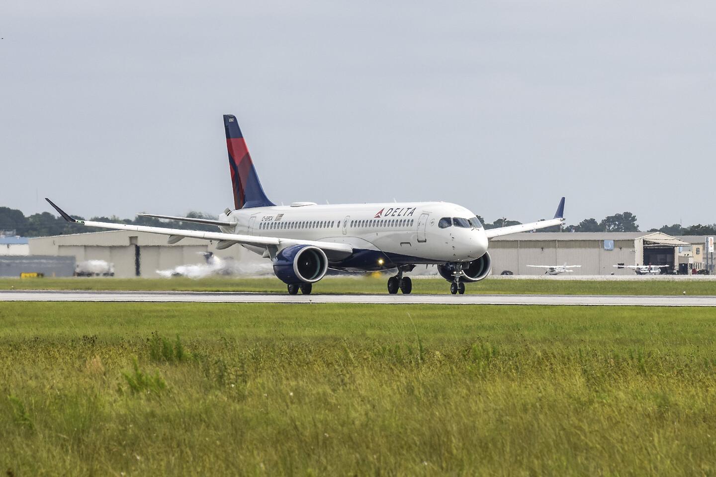 Delta Orders 12 Airbus A220 Jets