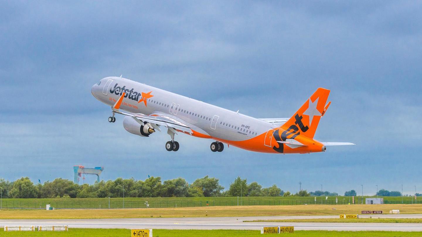 Jetstar Airways Takes Delivery of its First Airbus A321neo