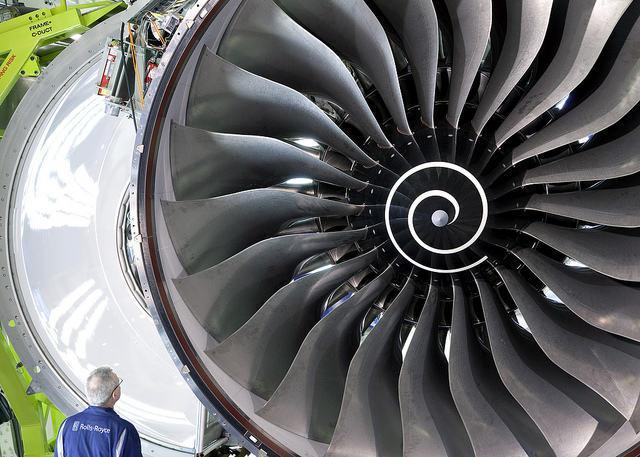 Rolls-Royce Announces Biggest Ever Order of Trent XWB-97 Engines in Air India Deal