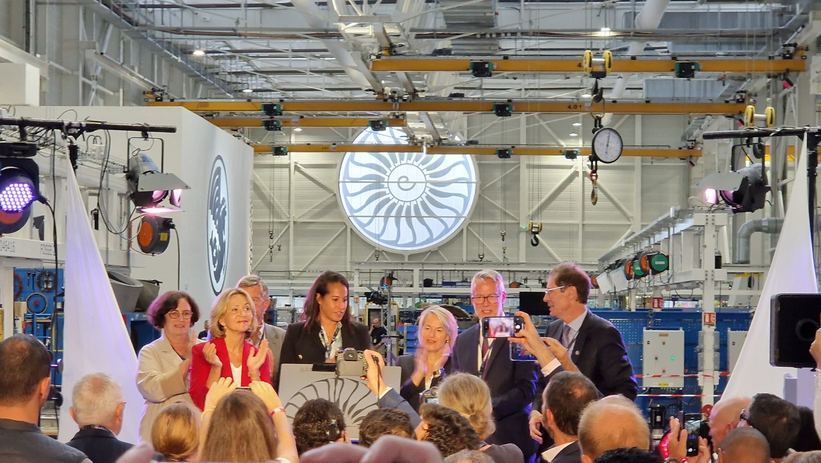 Air France Industries KLM Engineering & Maintenance Opens New Engine Shop at Orly