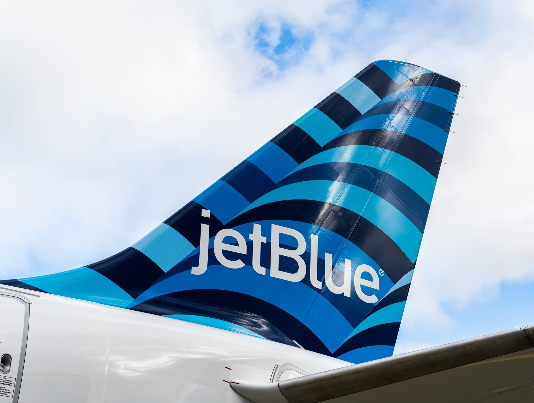 JetBlue Marks First Regular Supply of SAF for Commercial Air Travel at JFK