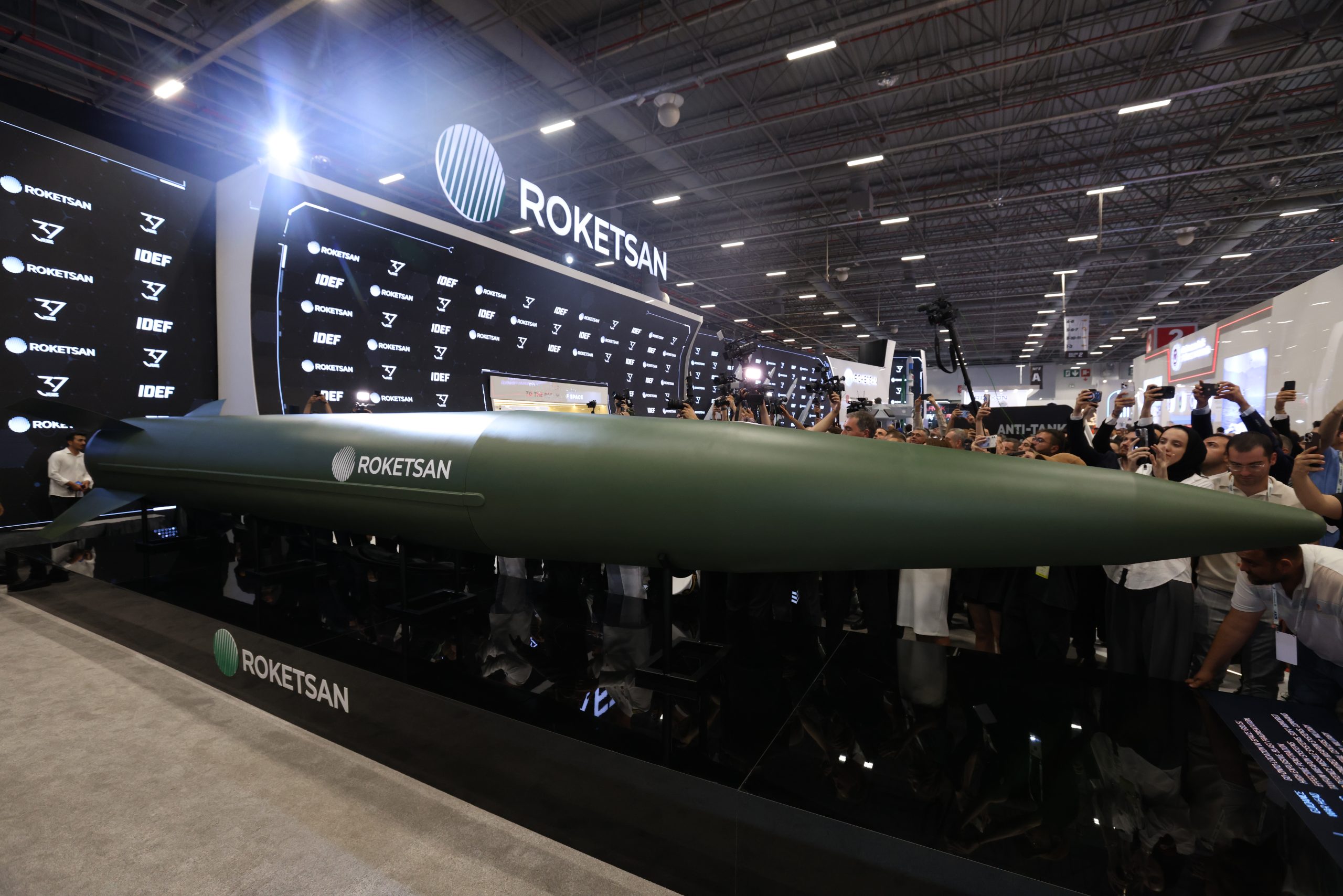 Roketsan Unveils Tayfun Block 4 – Türkiye’s First Hypersonic Ballistic Missile