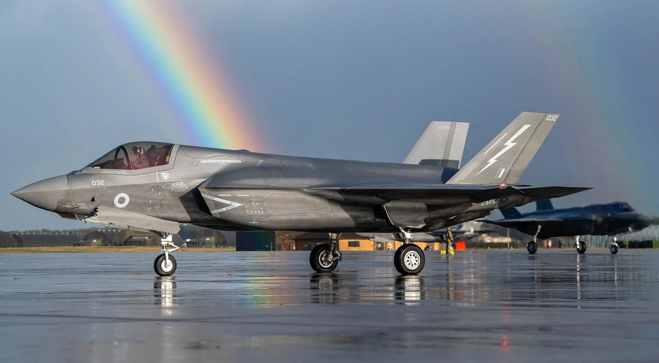 Japan Receives New F-35B Stealth Jets