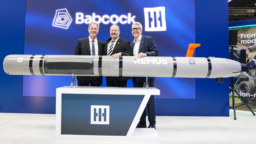 HII and Babcock to Integrate UUVs with Submarine Weapon Handling and Launch Systems