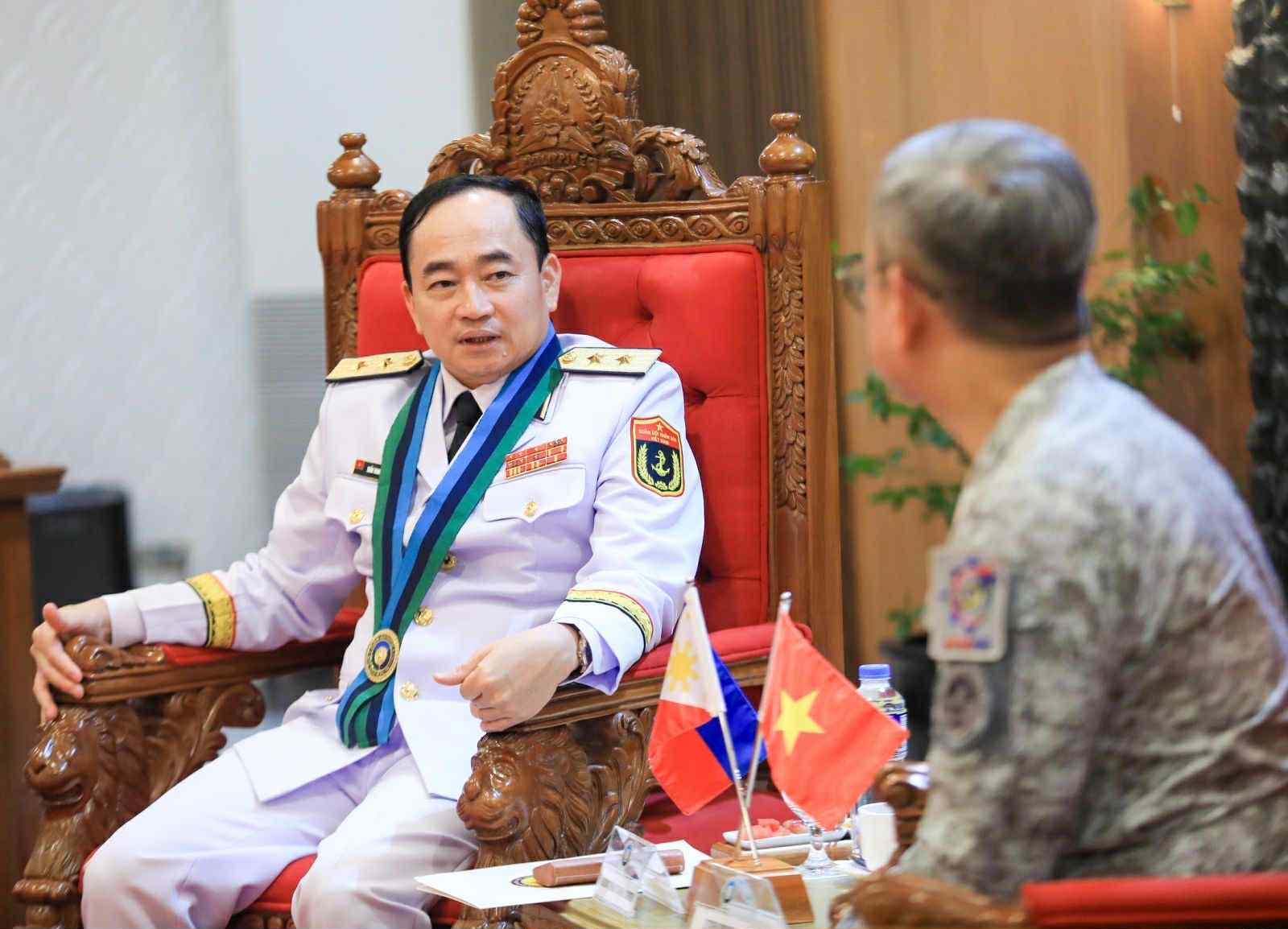 PH, Vietnam Navies Beef Up Security Ties