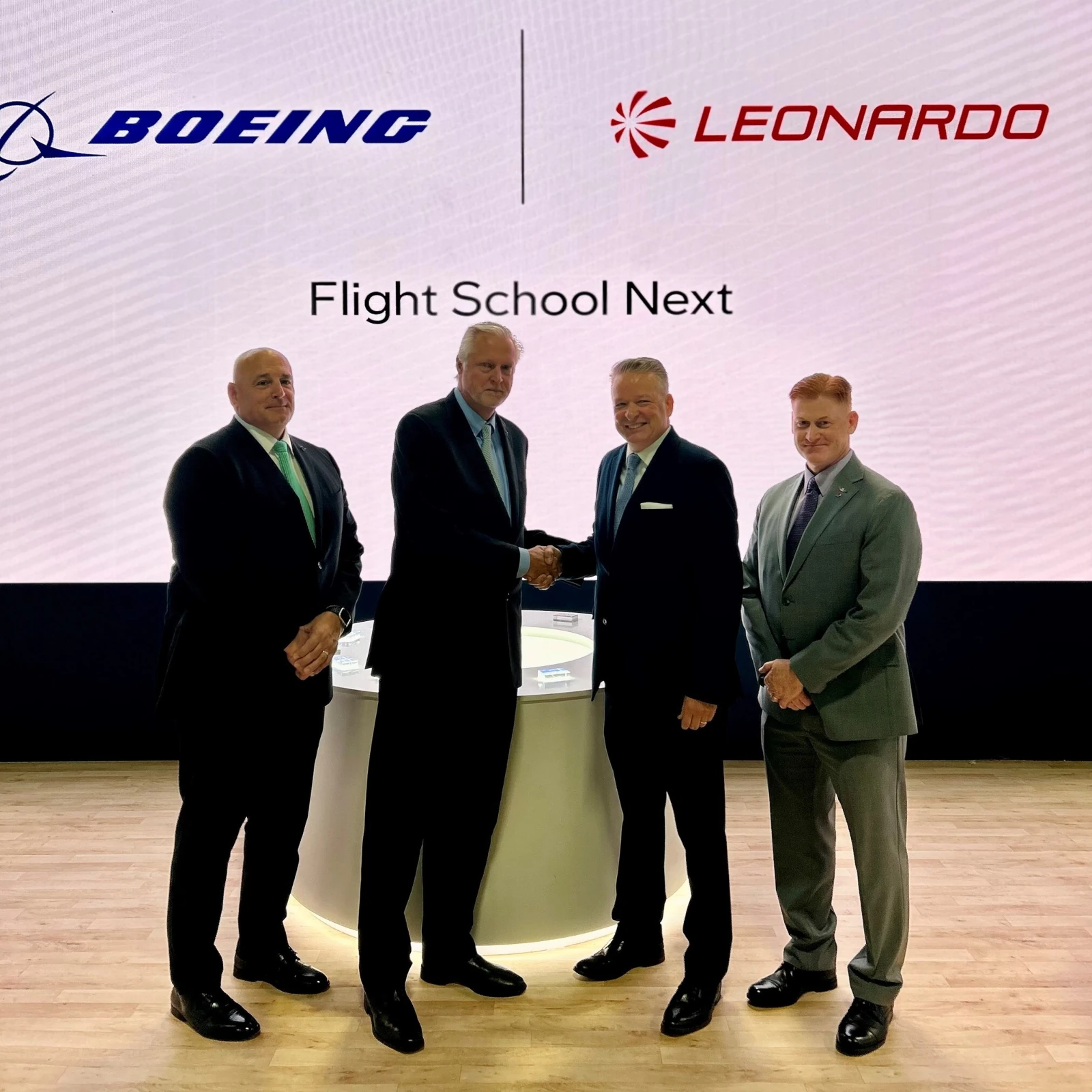 Boeing, Leonardo Collaborate on U.S. Army Helicopter Training