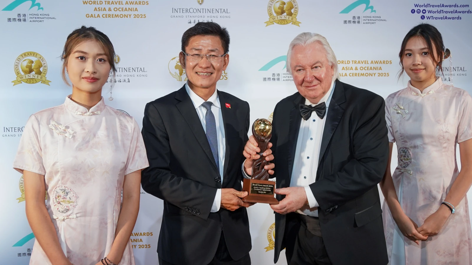 Vietjet Recognised for Excellence in Customer Service in Asia