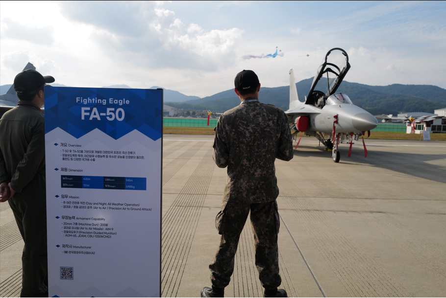 Korea Aerospace Industries Showcases FA-50 Jets