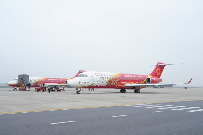 Vietjet Resumes Use of COMAC C909 Jets
