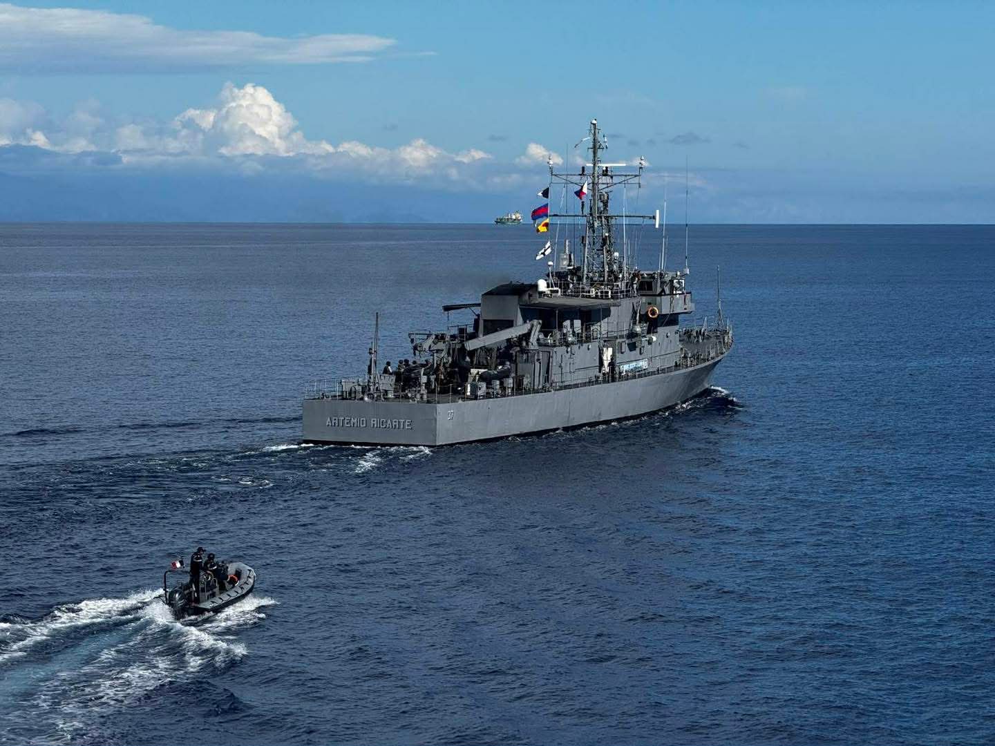 Philippines, France Boost Maritime Cooperation with Joint Activity Off Eastern Mindanao