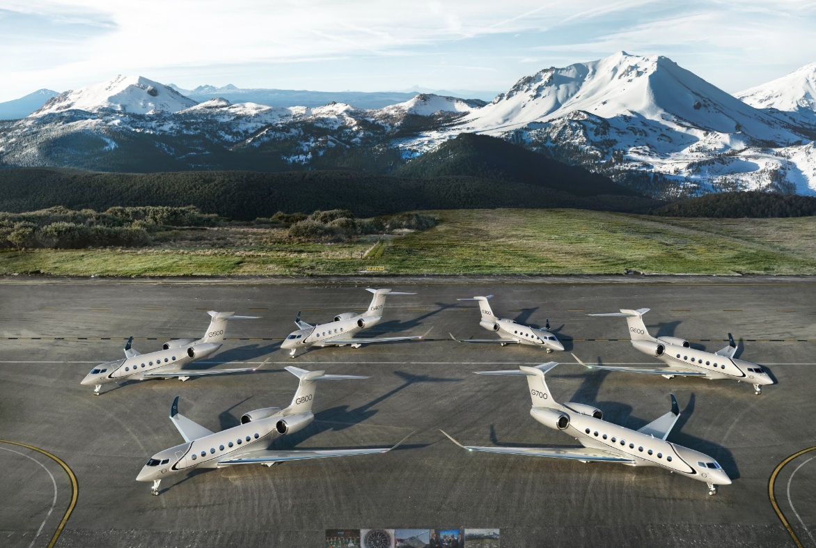 Gulfstream G800 Sets Eighth City-Pair Speed Record on Journey to Dubai Airshow