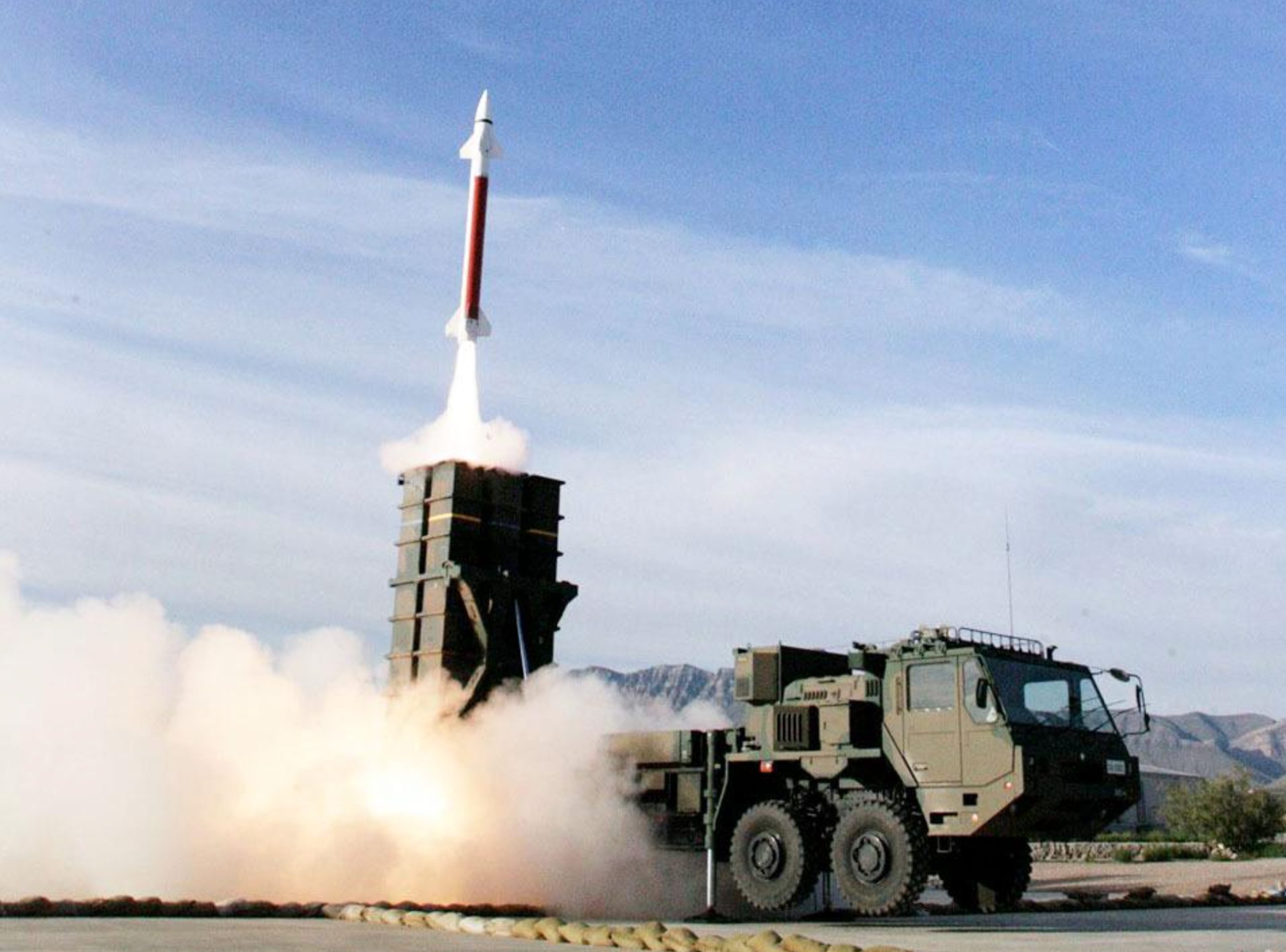 Tokyo Plans to Export Missile to Philippines