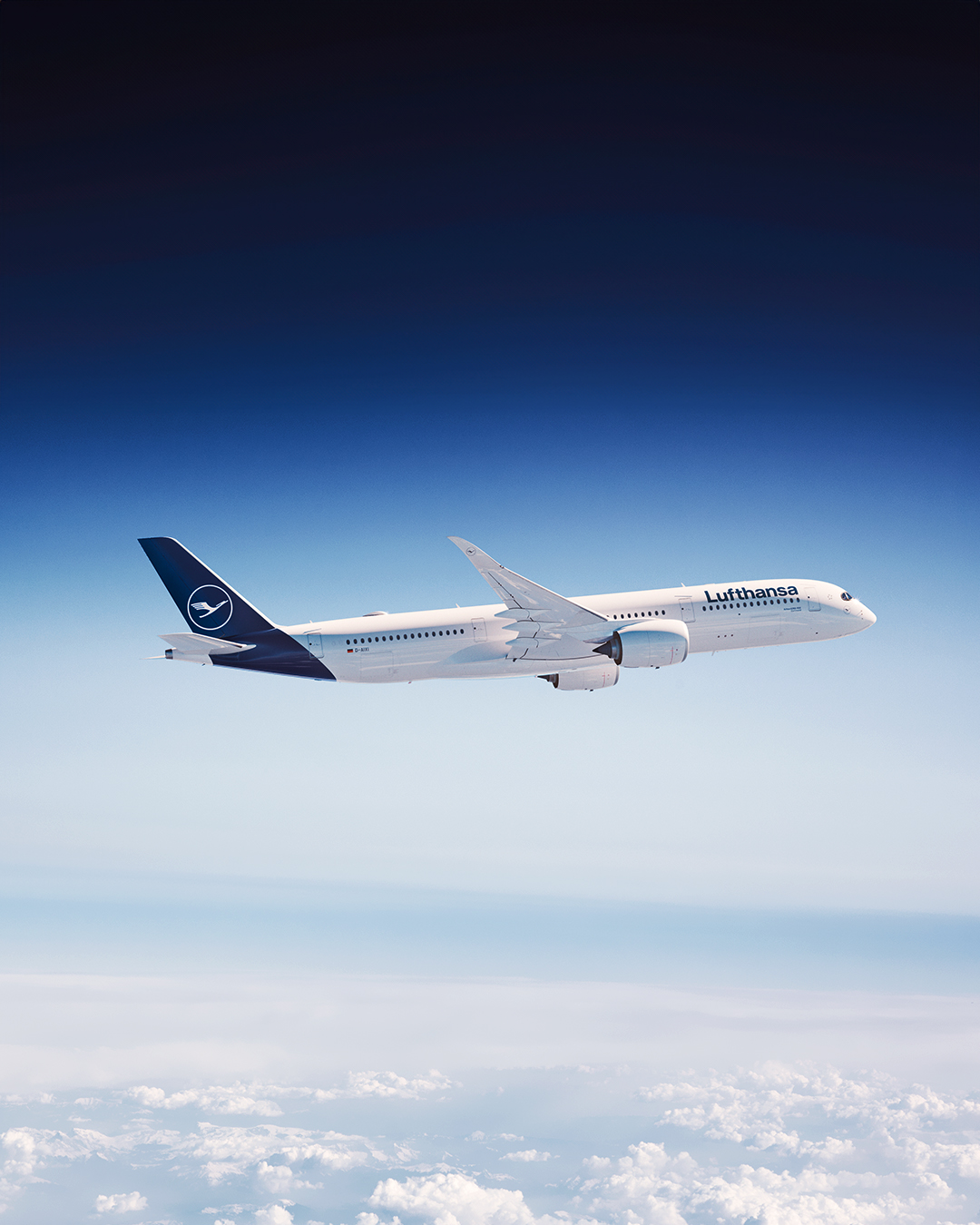 Lufthansa Group Scales Digital Frontier with Starlink and Amadeus