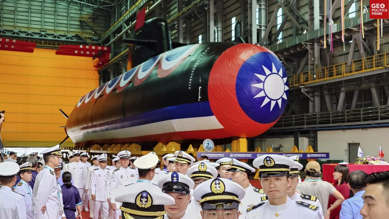 Taiwan Completes First Undersea Trial for Domestically Made Submarine