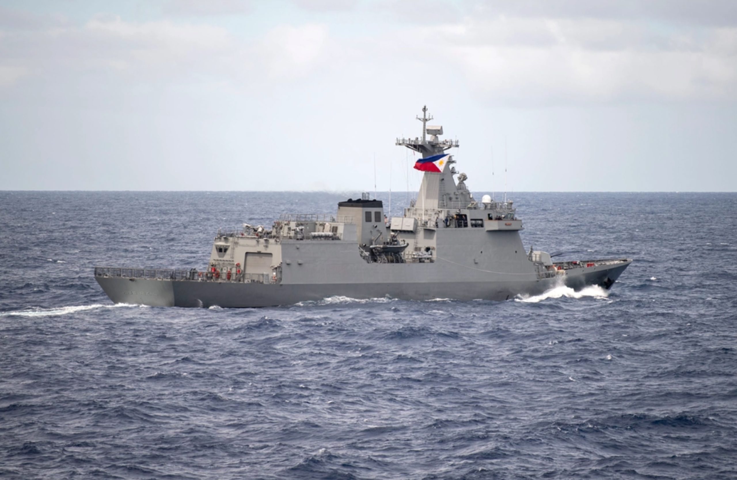 Philippine Navy, Nagsagawa ng Search Operation para sa tumaob na barko ng Singaporean