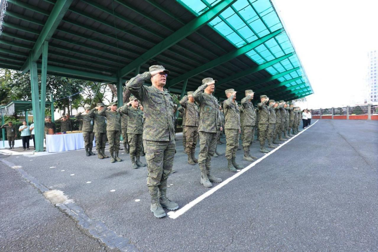 Philippine Army Honors Retiring Senior Officer in Recognition Ceremony