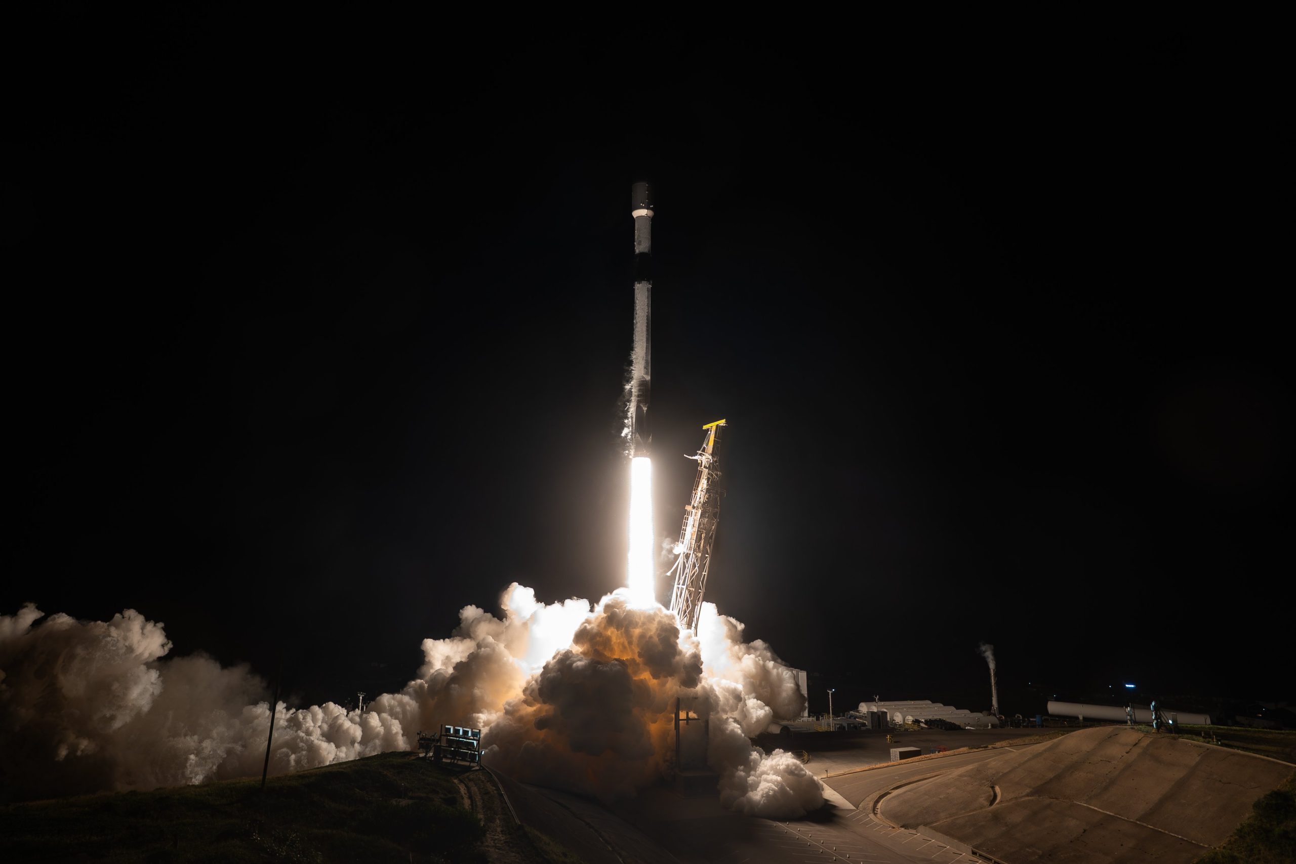 SpaceX Accelerates Starlink Deployment Amid Regional Tensions