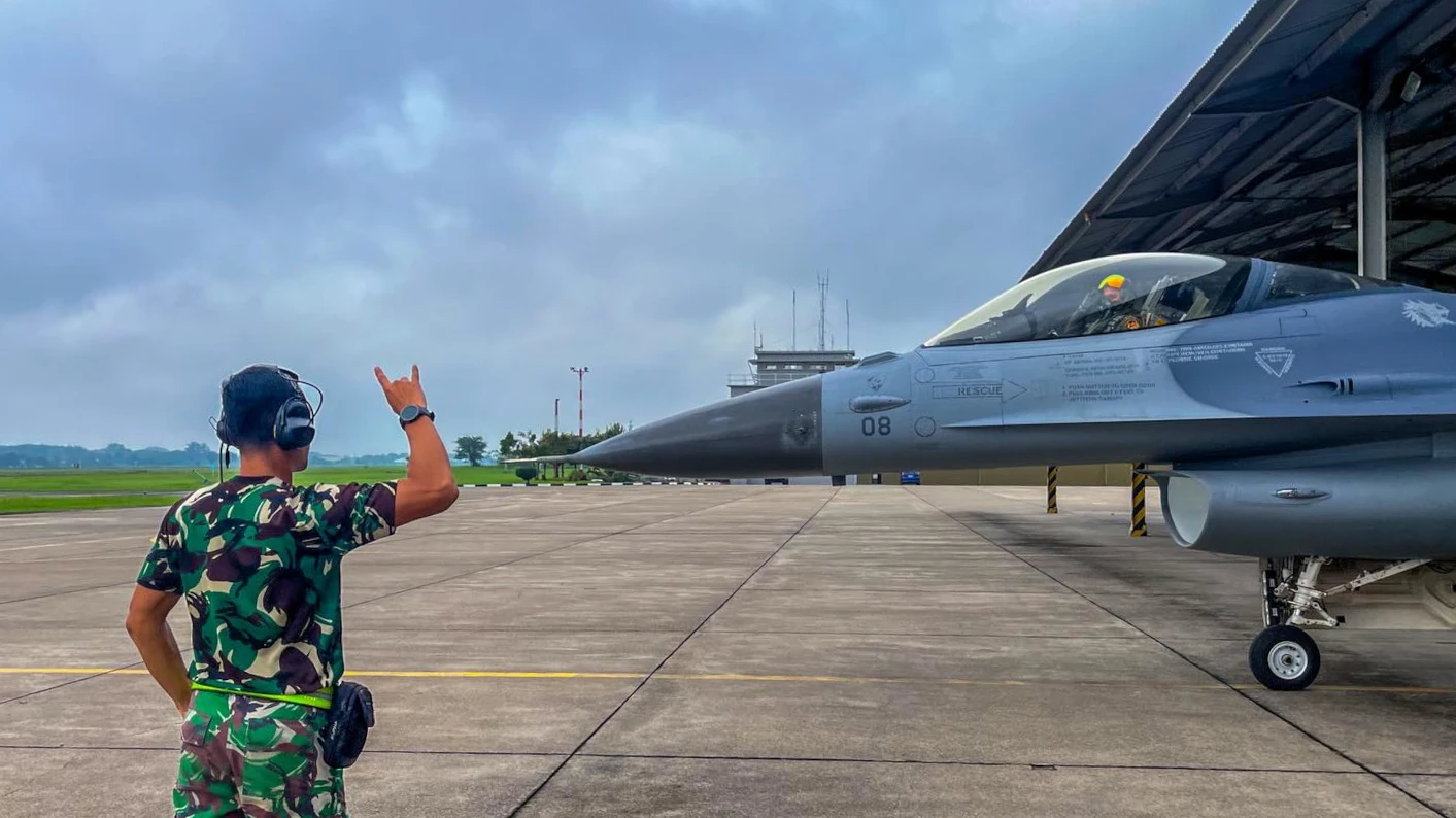 TNI-AU Rampungkan Progam Falcon STAR-eMLU F-16A/B