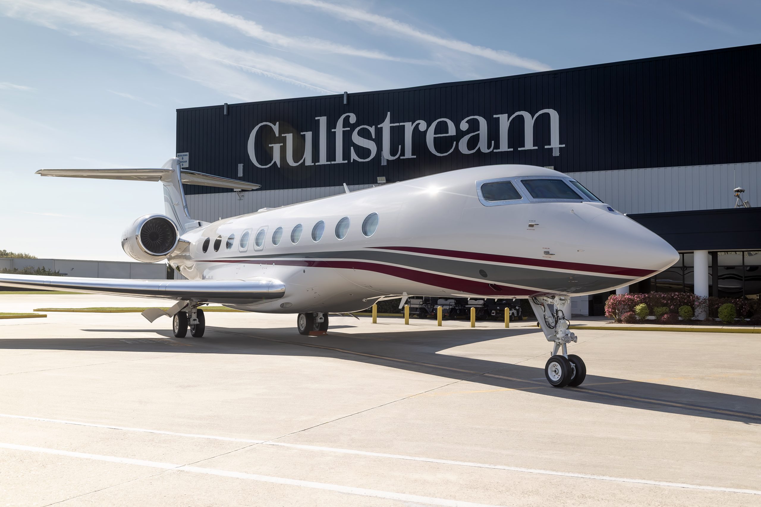 Gulfstream Delivers 10th G700 Aircraft to Qatar Executive