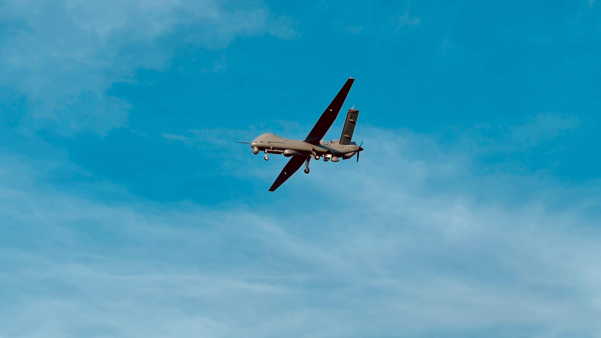 Penerbangan Sulung Dron Anka Di Labuan