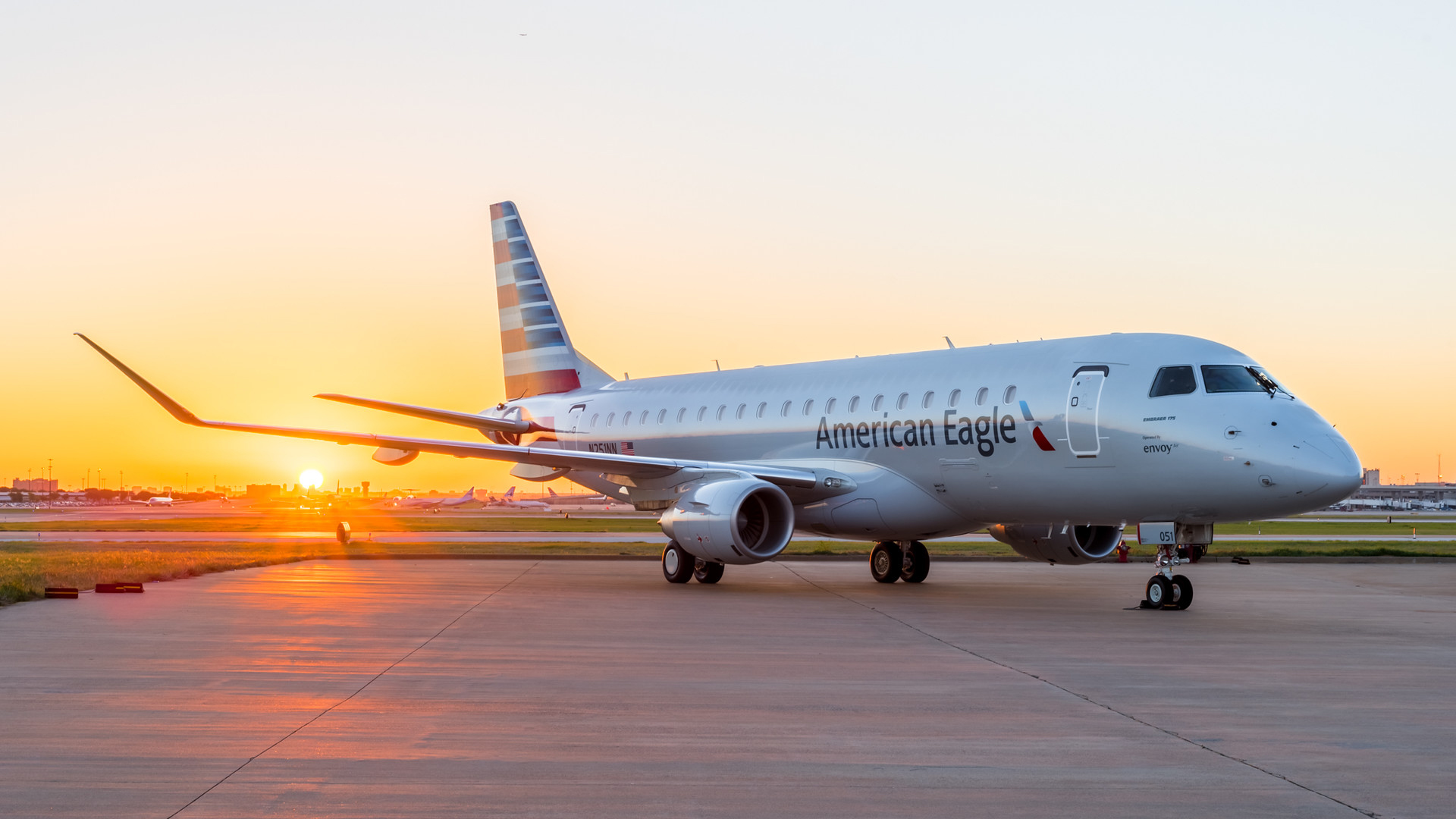 Liebherr and Envoy Air Sign Landing Gear Overhaul Agreement