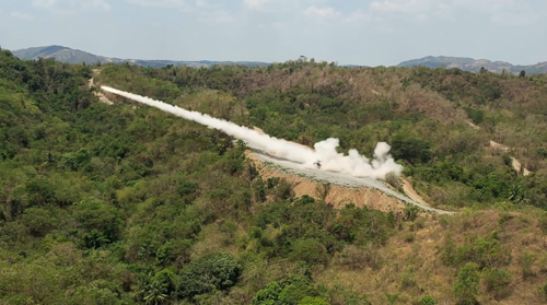 US, Philippine troops hold HIMARS live-fire Exercise