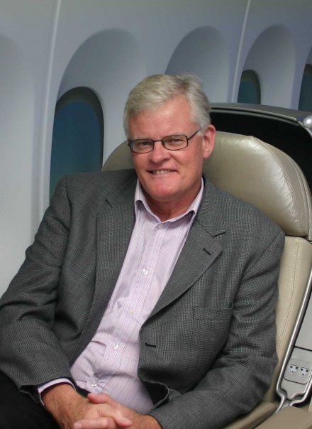 Aviation Journalist Geoffrey Thomas. 74, Dies