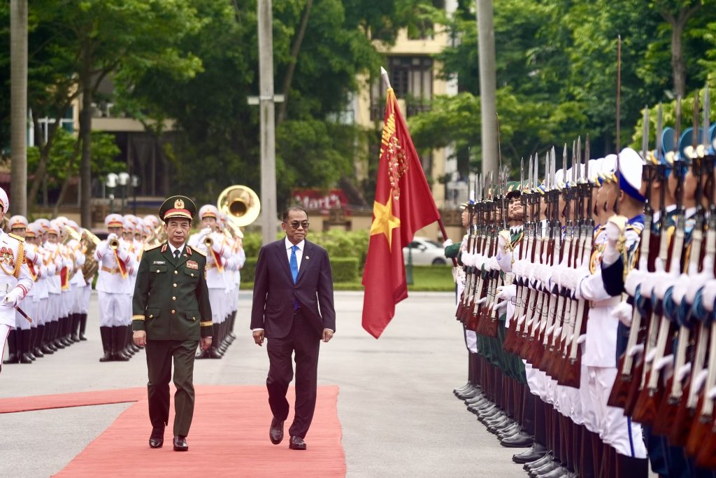 Malaysia Vietnam Defence Cooperation Strengthened in Hanoi