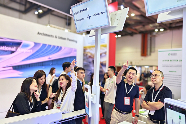 Reconova Debuts Smart Aviation Robotics at PTE Asia