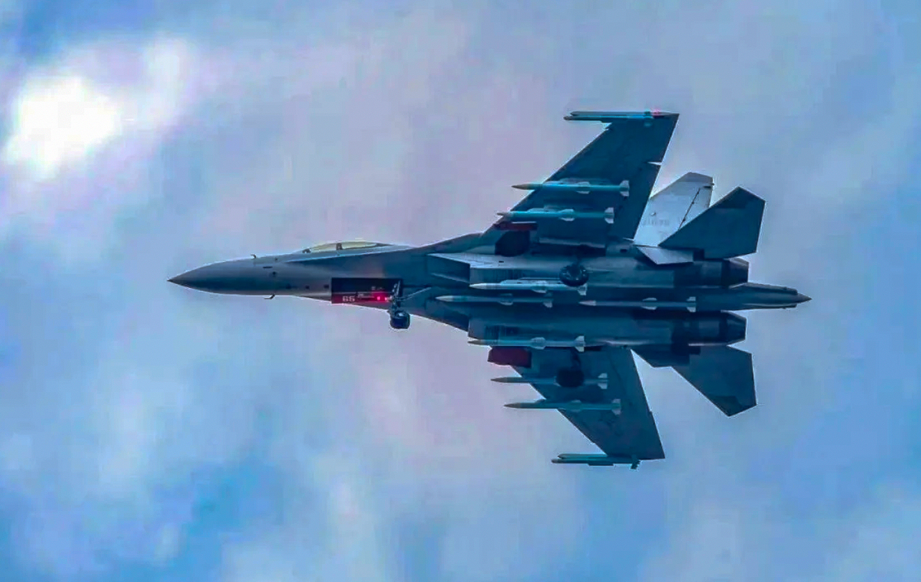 Philippines Says Chinese J-16 flew Dangerously Close To Patrol Aircraft Near Scarborough Shoal